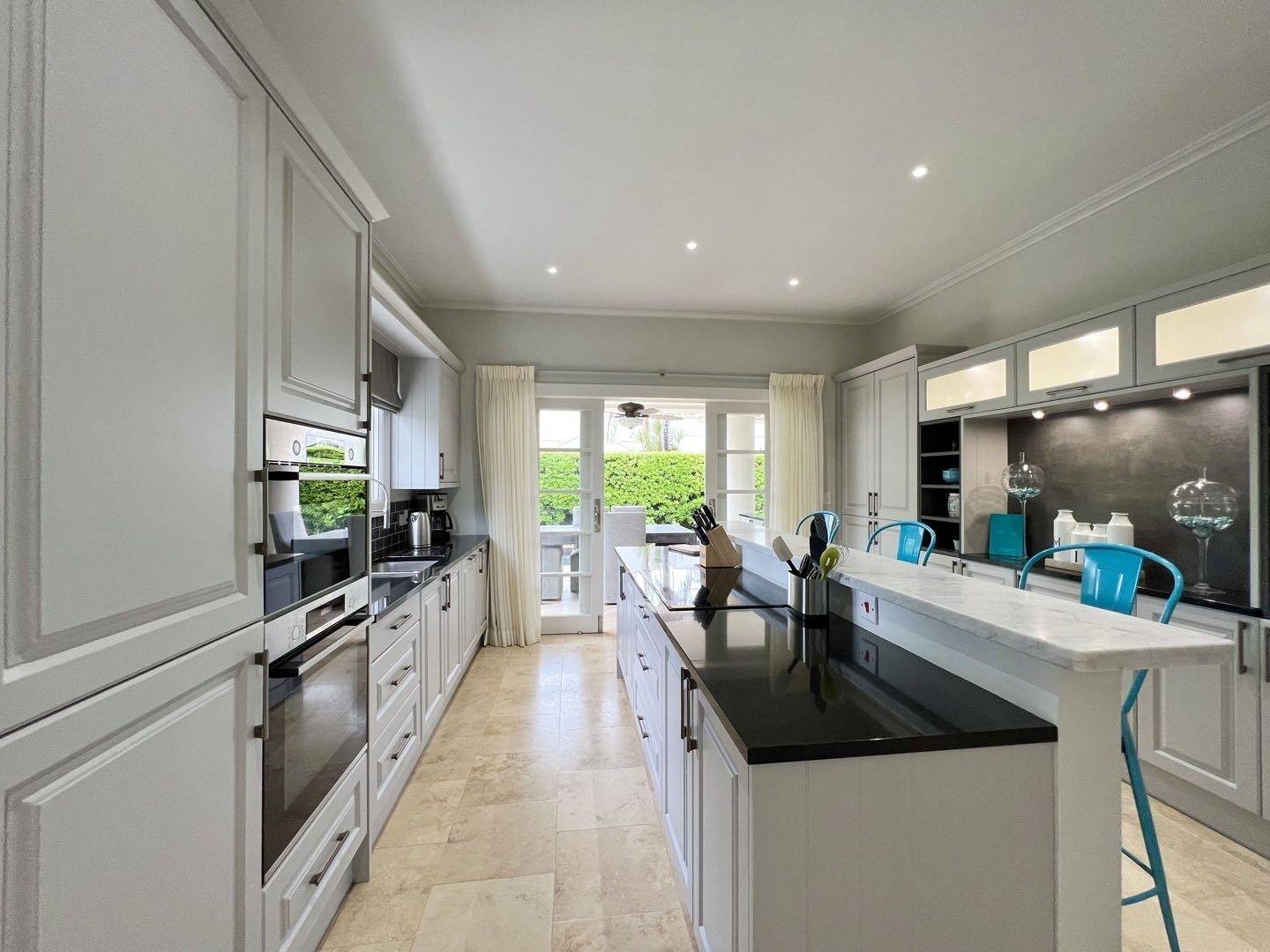 Villa, 2 Bedrooms | Private kitchen | Fridge, oven, coffee/tea maker, toaster