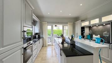 Villa, 2 Bedrooms | Private kitchen | Fridge, oven, coffee/tea maker, toaster