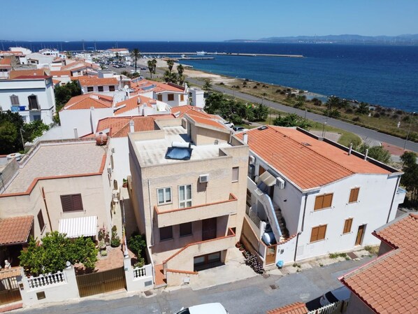 Exterior - Holiday home "Villa Mameli" with a view of the sea (Calasetta)