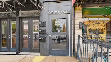 Apartment, 2 Bedrooms | Exterior detail