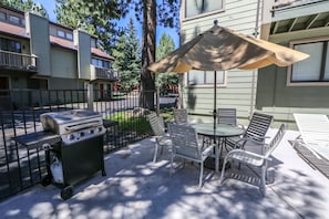 Condo, 3 quartos | Opções para refeição ao ar livre
