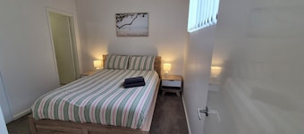 5 minutes walk to the beach! Alkimos Coastal 3 Bedroom Townhouse