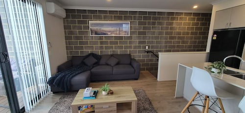 5 minutes walk to the beach! Alkimos Coastal 3 Bedroom Townhouse