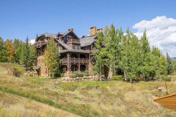 Condo, 4 Bedrooms | Exterior