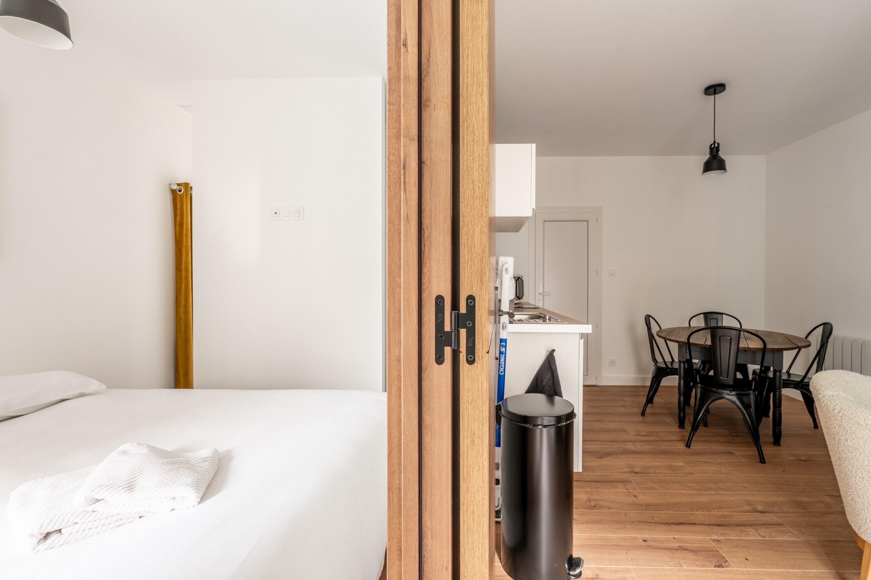 1 chambre, Wi-Fi, draps fournis