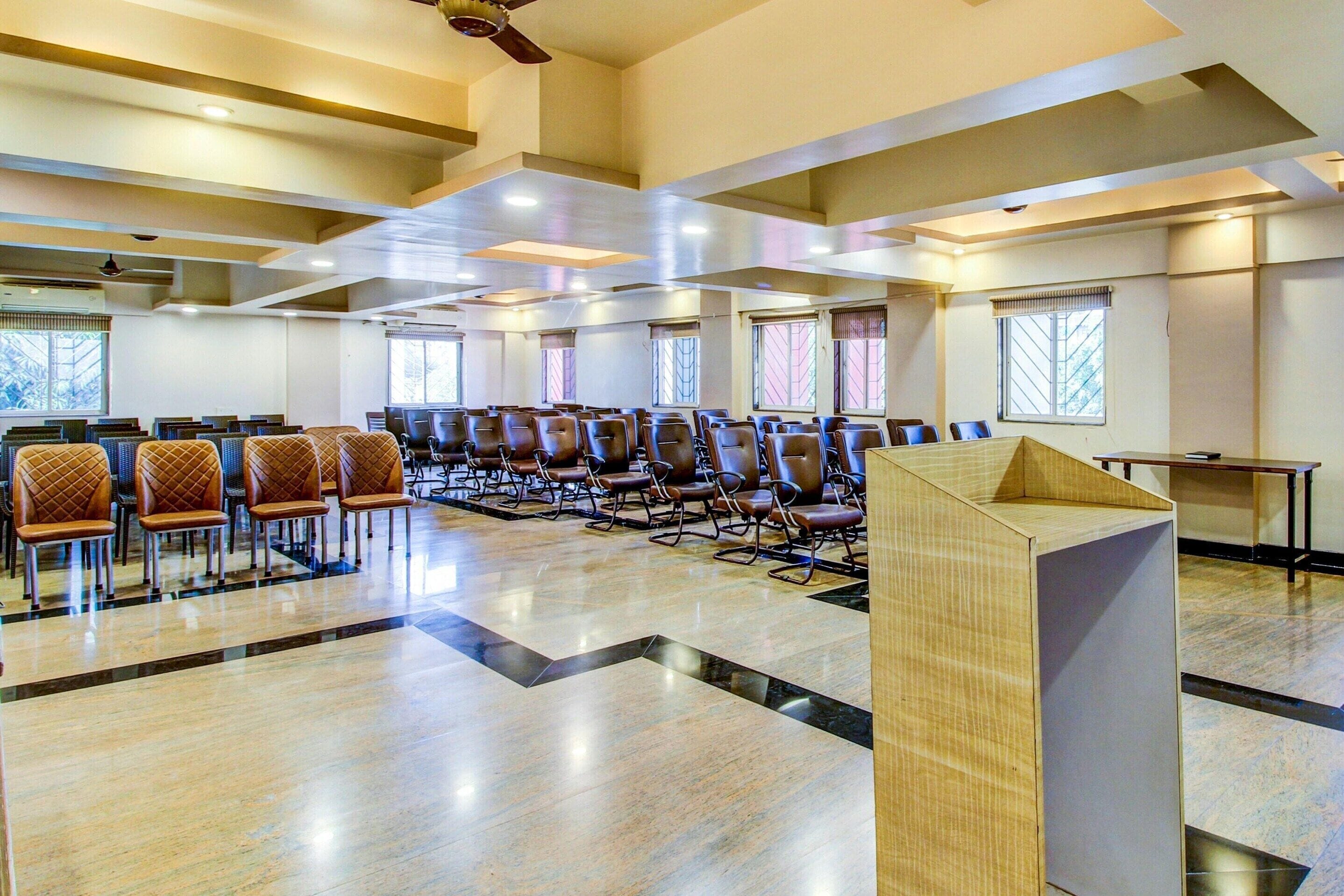 House | Meeting facility