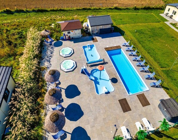 Maison | Piscine | Piscine extérieure