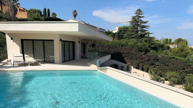 Outdoor pool - Villa Les Issambres, infinity pool, sea view (Roquebrune-sur-Argens)