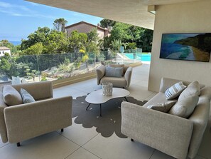 Smart TV - Villa Les Issambres, infinity pool, sea view (Roquebrune-sur-Argens)