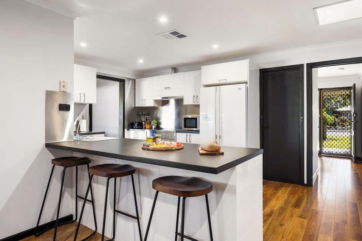 Fridge, microwave, oven, dishwasher