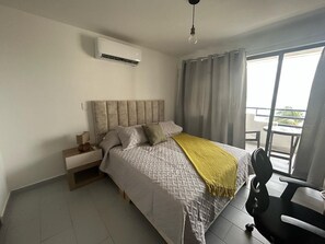 1 bedroom, iron/ironing board, internet, bed sheets