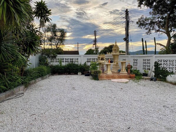 Villa, 4 Bedrooms, Accessible, Smoking | Property grounds