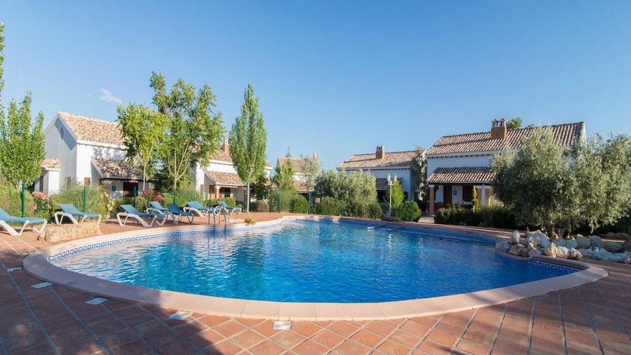 Family-friendly Stay With Pool Access