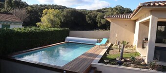 Villa '2 Chambres - Piscine Et Spa' with Private Pool, Wi-Fi and Air Conditioning