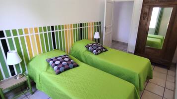 2 chambres, fer et planche à repasser, Wi-Fi