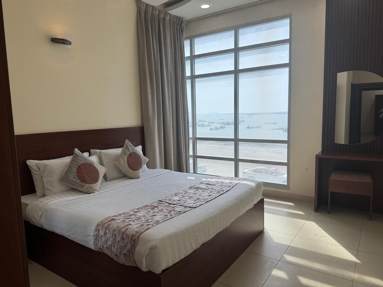 2 多间卧室、熨斗/熨衣板、免费 WiFi、床单