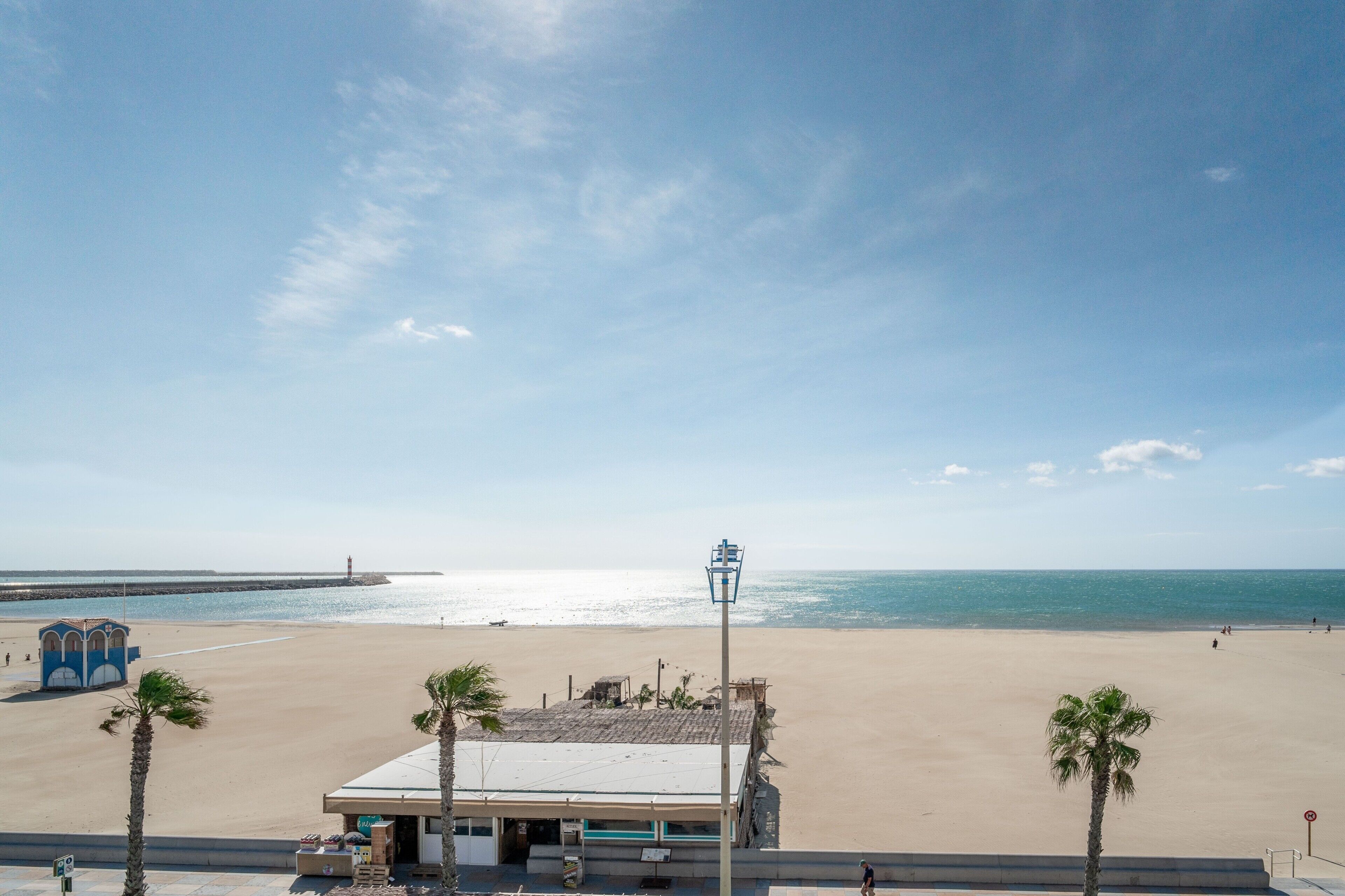 Platja a a prop 