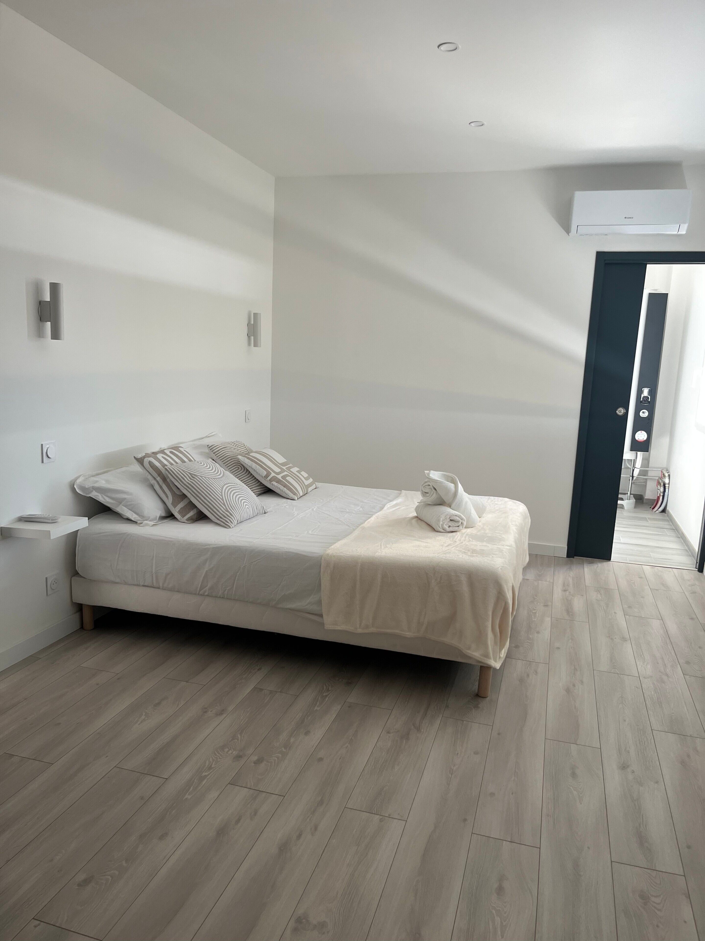 2 chambres, draps fournis