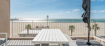 Holiday Home 'Face À La Mer 3' with Sea View, Private Terrace and Air Conditioning