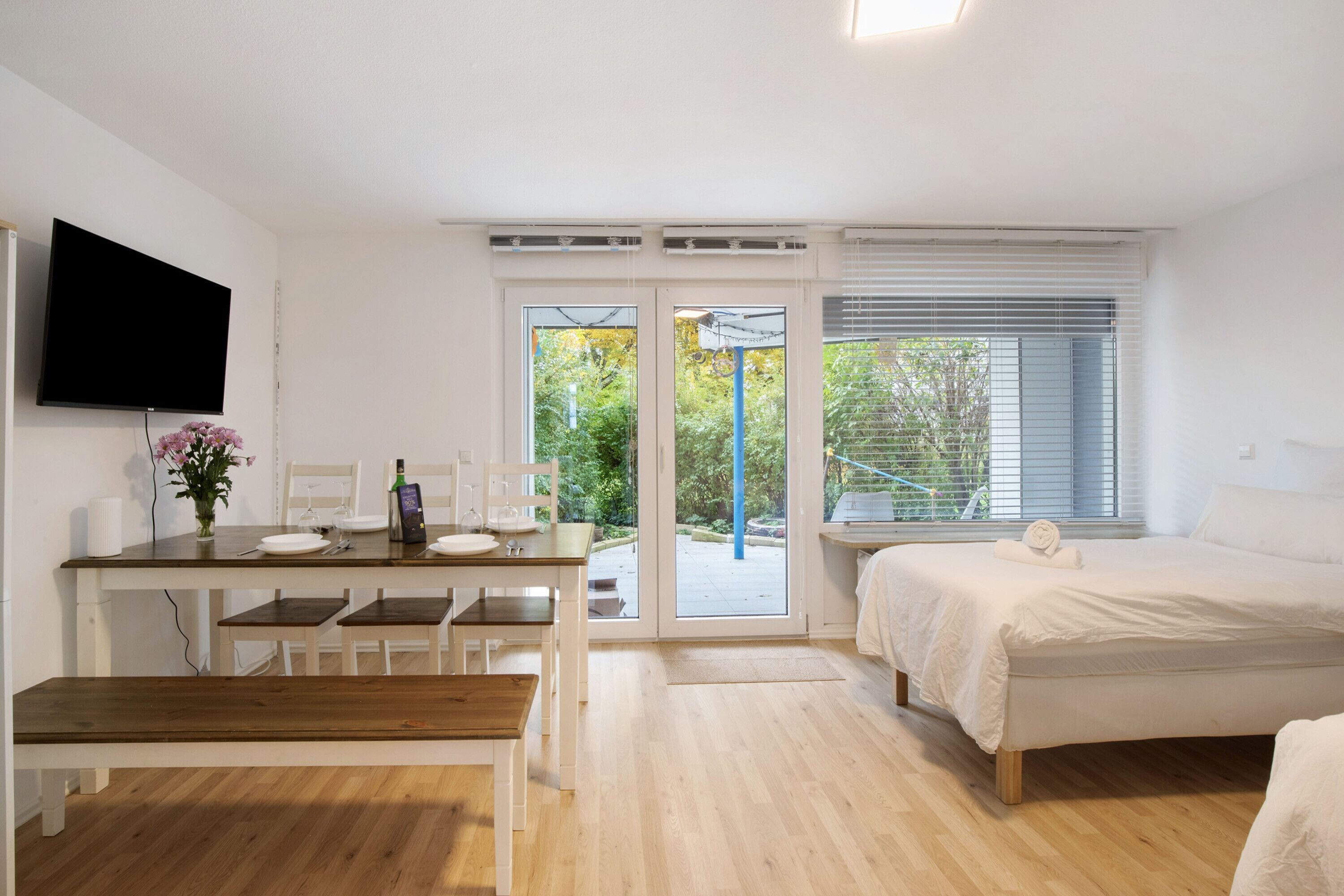 3 bedrooms, WiFi, bed sheets