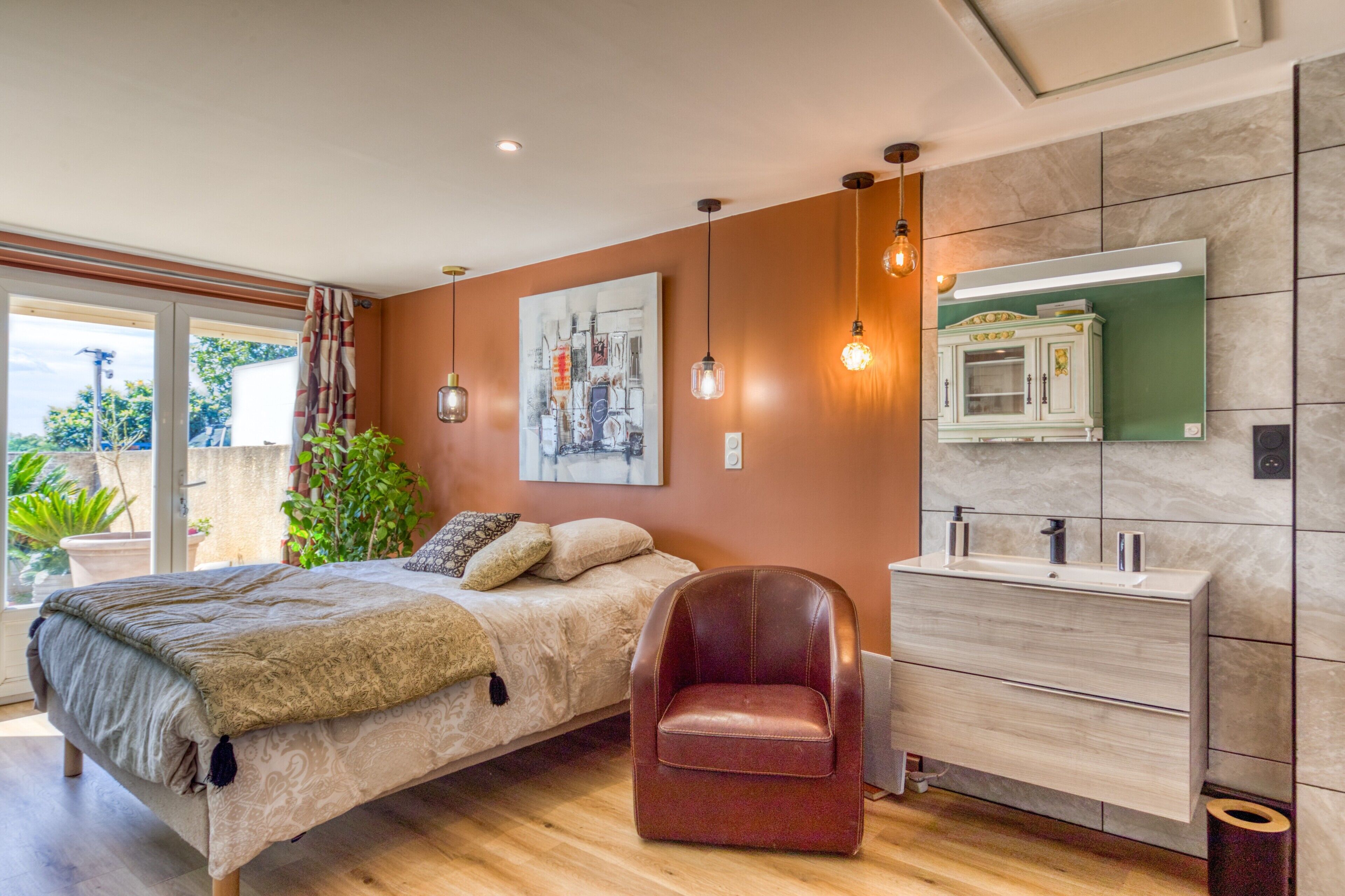 1 bedroom, WiFi, bed sheets