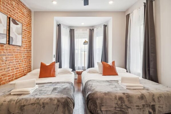 1 chambre, fer et planche à repasser, Wi-Fi, draps fournis