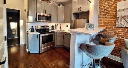 Studio w/Terrace | Street Parking | 10 min to DT