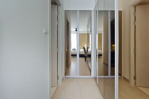 3 chambres, fer et planche à repasser, Wi-Fi, literie fournie