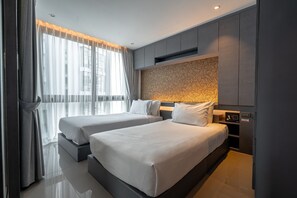 2 chambres, fer et planche à repasser, Wi-Fi, draps fournis