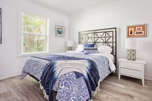 Desk, iron/ironing board, travel cot, WiFi