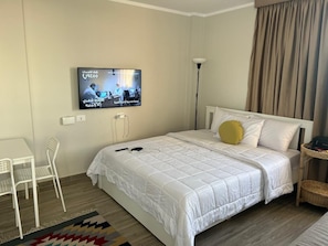 Comfort Studio, City View