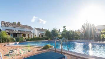 House | Pool | Outdoor pool