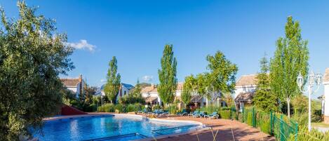 House | Pool | Outdoor pool