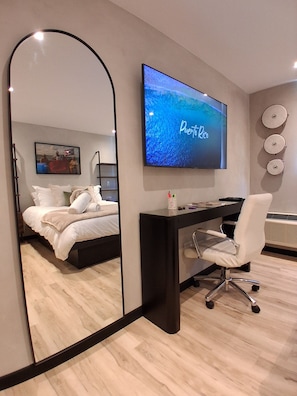 12 bedrooms, desk, iron/ironing board, free WiFi