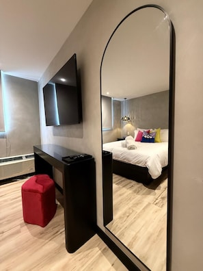 1 bedroom, desk, iron/ironing board, free WiFi