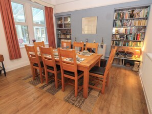 تناول الطعام