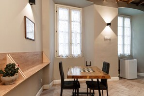 Estudio Deluxe | Área de sala de estar