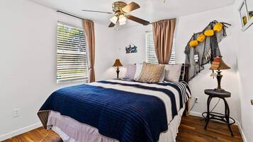 3 bedrooms, WiFi, bed sheets