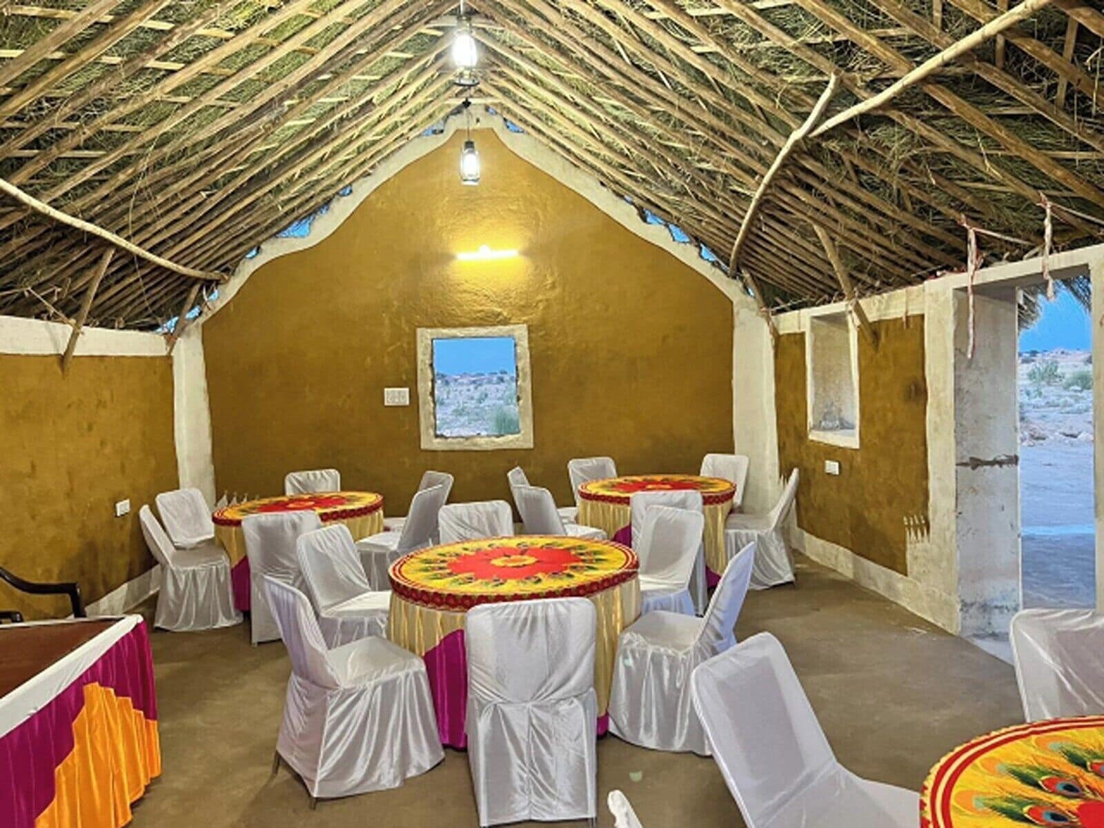 Tempat makan keluarga