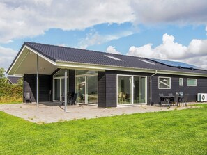 House | Exterior - 4 Star Holiday Home in Hemmet (Hemmet)