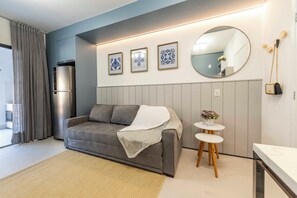 Living area - 1 bedroom apartment on Av. Saint John – SP (São Paulo)