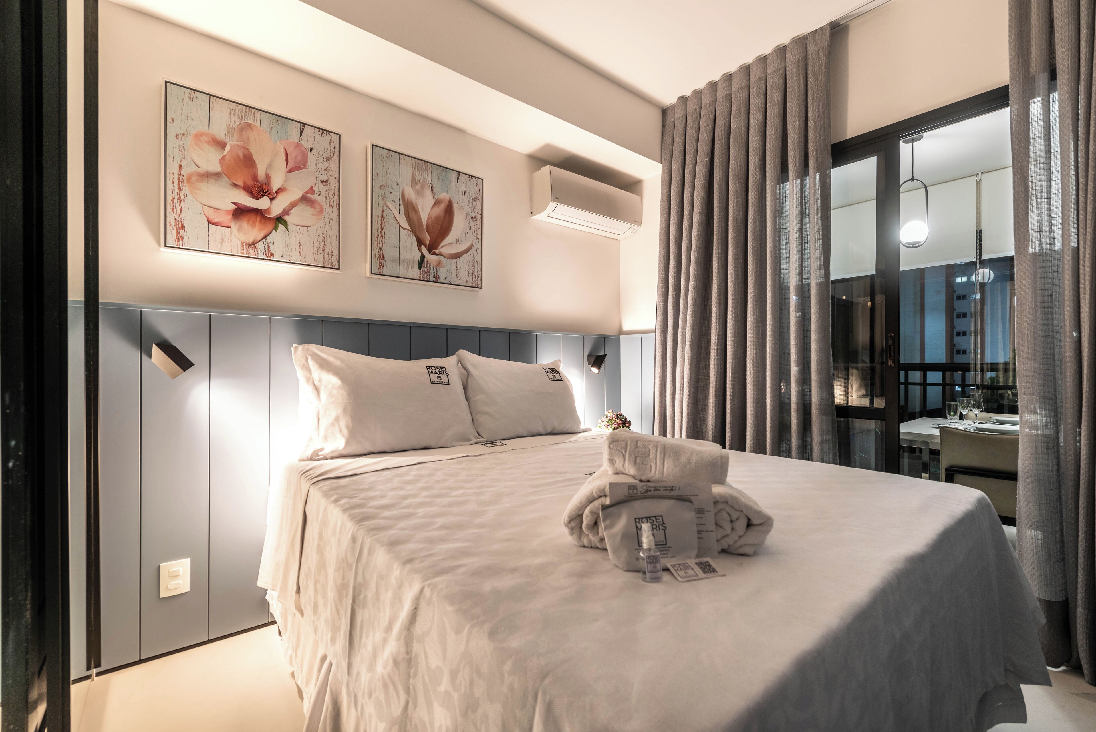 1 dormitorio, tabla de planchar con plancha, wifi y ropa de cama