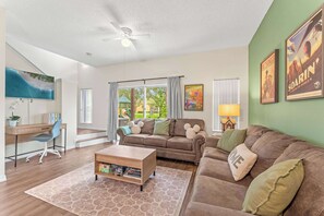 Townhome, Multiple Beds, Patio, Garden View (Magic Getaway) | Living area