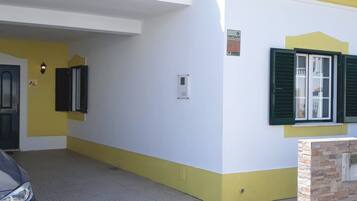 EntrĂ©e de lâhĂ©bergement