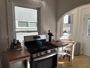 Fridge, microwave, oven, stovetop - Charming Home in Great Location | Backyard + Porch (San Diego)