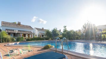 House | Pool | Outdoor pool