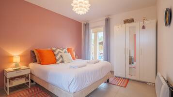 3 sovrum, strykjärn/strykbräda, wi-fi och sängkläder