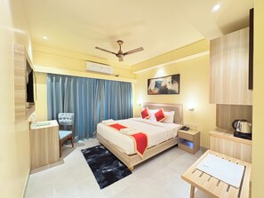 Quarto executivo | Wi-Fi de cortesia, roupa de cama