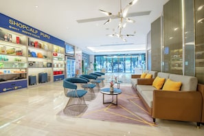 Sala de estar en el lobby