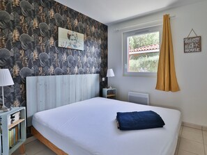 3 bedrooms